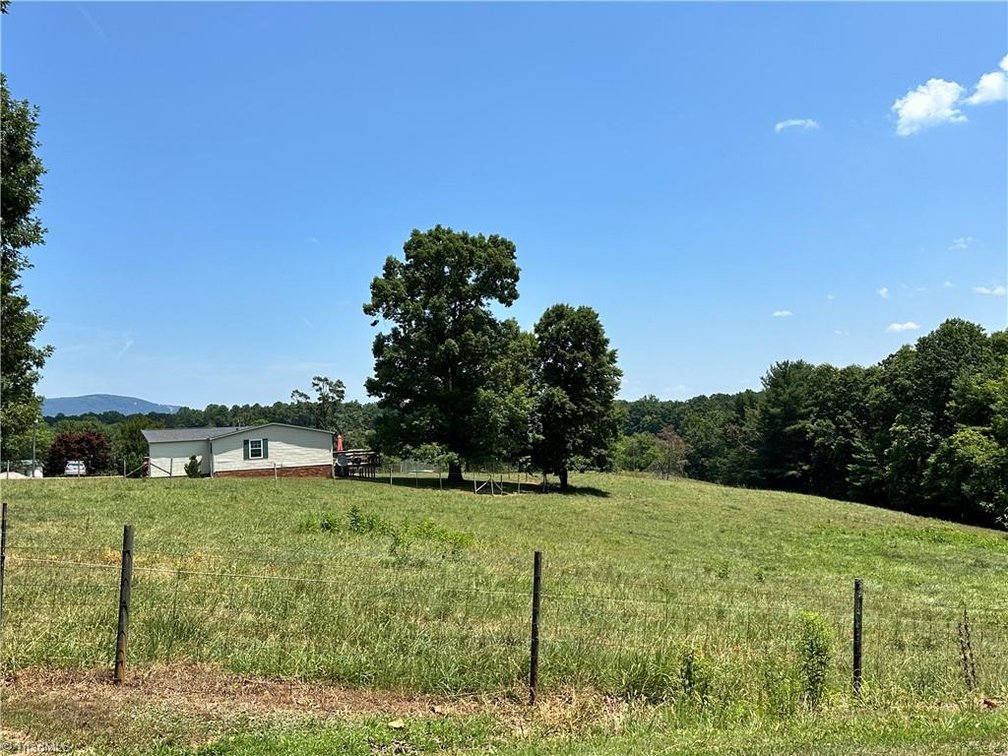 Image for Home For Sale in Lambsburg, VA - 44 Poppy Lane