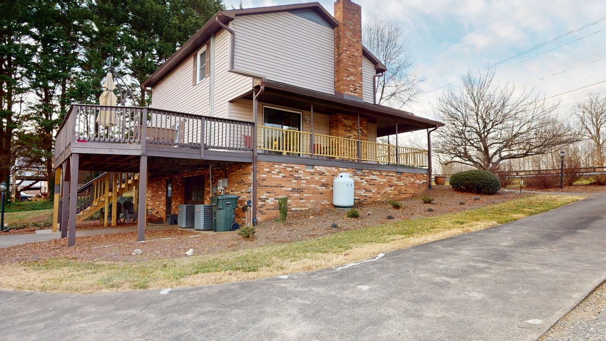Image for Home For Sale in King - 1831 Chestnut Grove Road