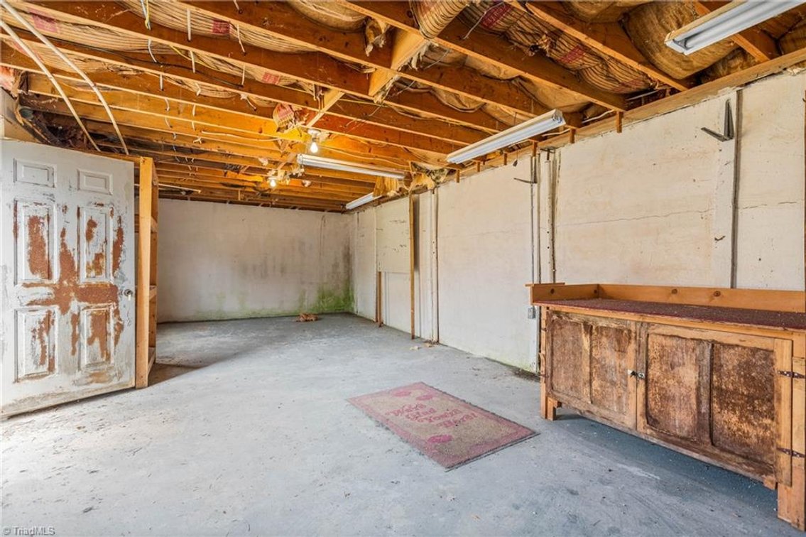 Image for Home For Sale in Mount Airy - 842 Red Brush Road