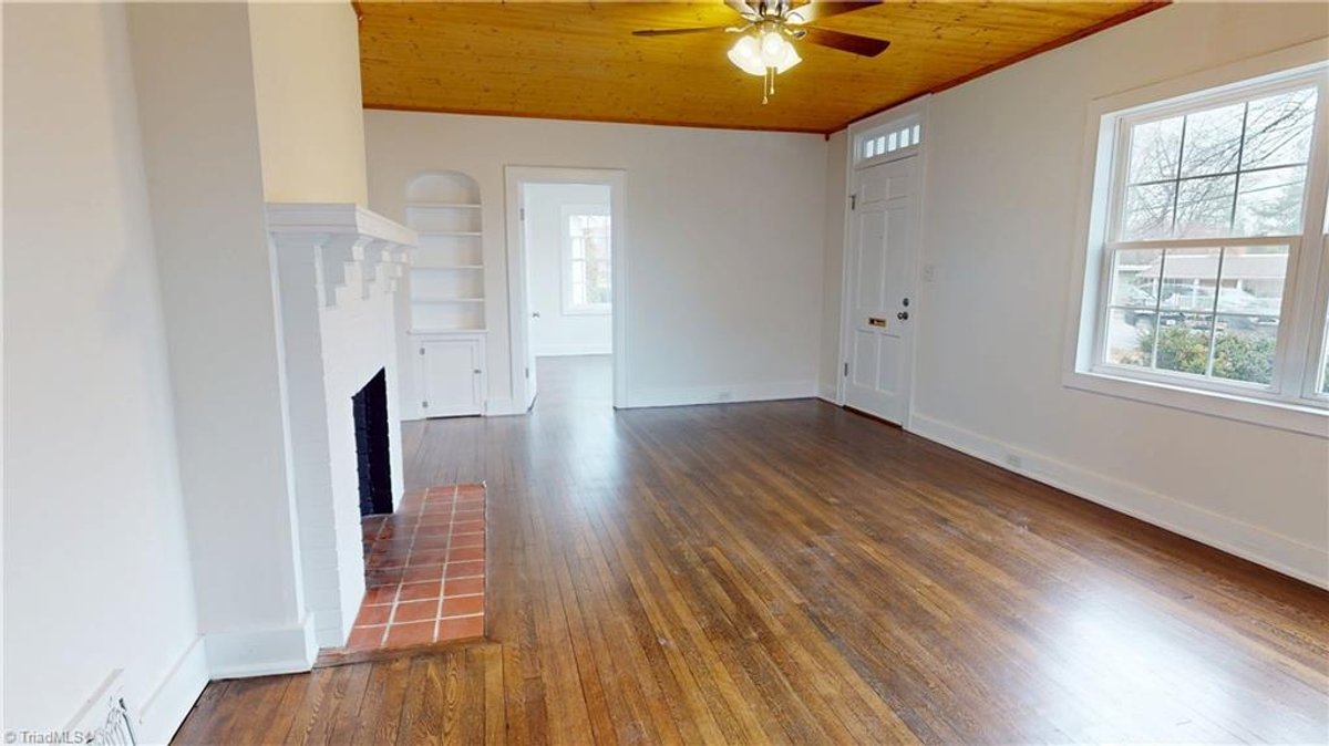 Image for Home For Sale in Mount Airy - 1625 North Main Street