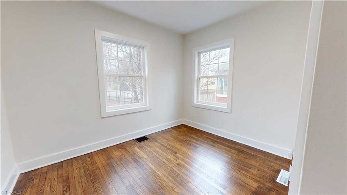 Image for Home For Sale in Mount Airy - 1625 North Main Street