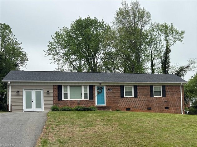Home For Sale in Mount Airy - 158 Betty Avenue