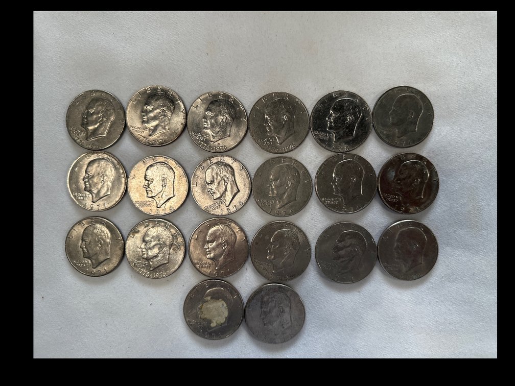 37X Eisenhower Dollars (Not Silver)