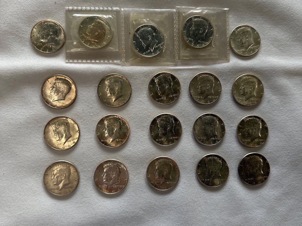 20 X 1964 Kennedy Half Dollars 90% Silver