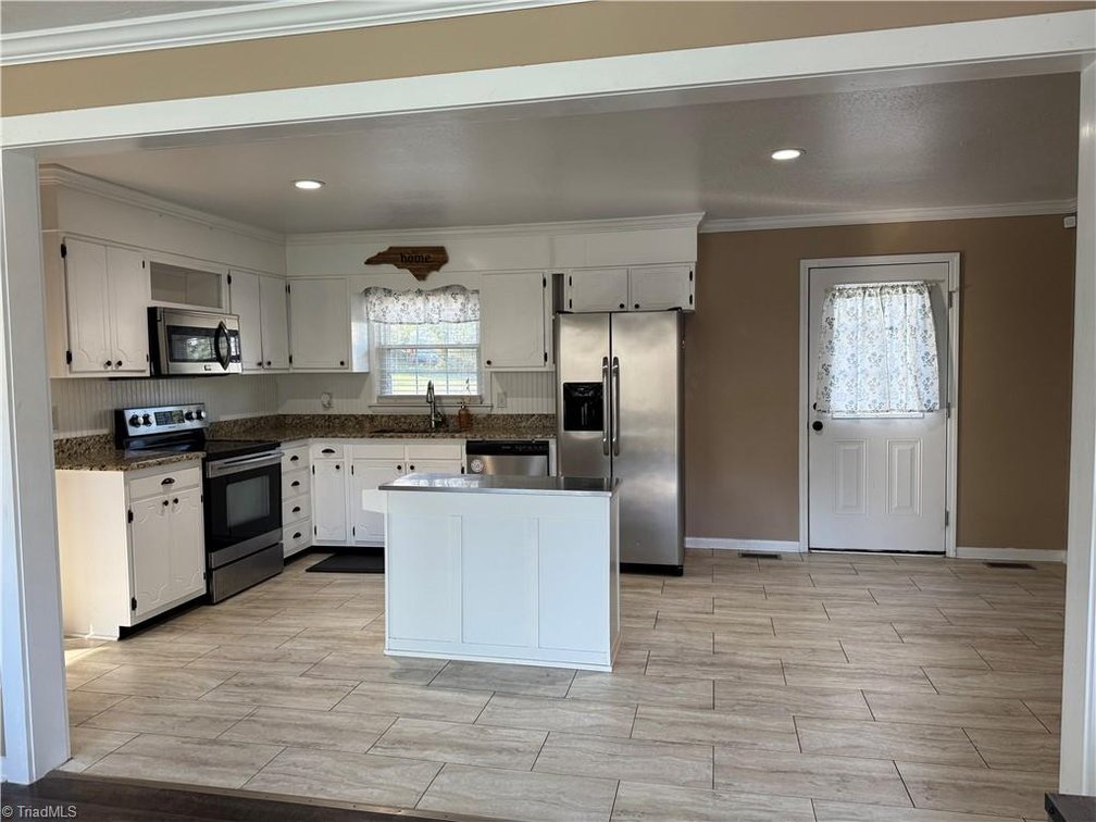 Image for Home For Sale in Mount Airy - 158 Betty Avenue