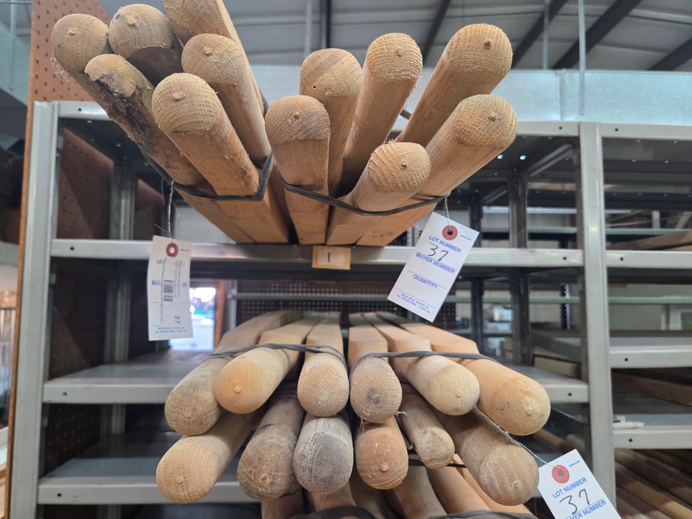 Wheel barrow handles  25 ct.