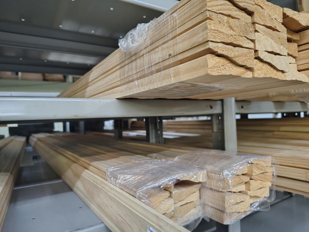 Molding strips   72 pc.