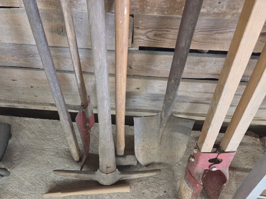 Garden tools
