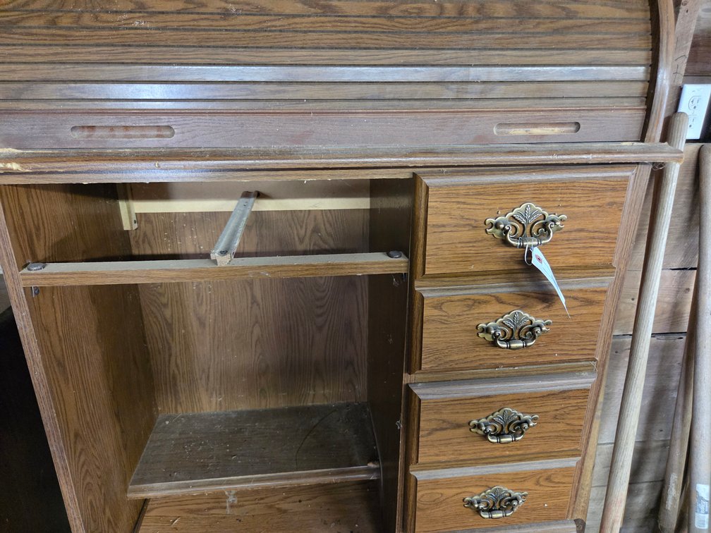 Roll top desk, missing parts, and table