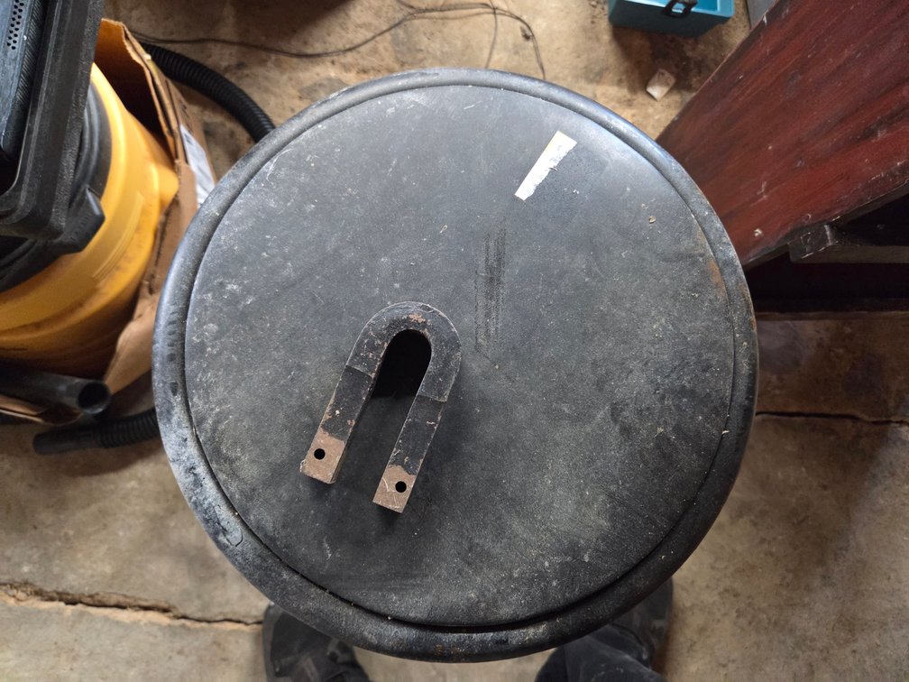 Camping stool, shop vac and wagner spray gun
