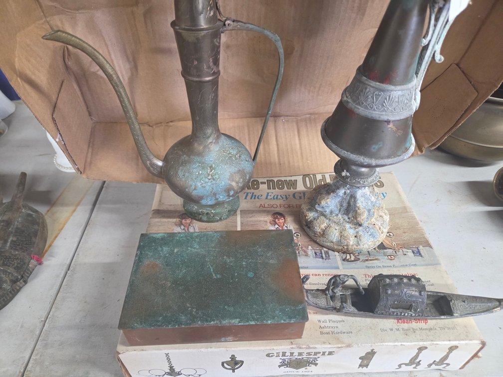 Renew brass kit, 2 brass Ewers, copper box, vintage metal ship