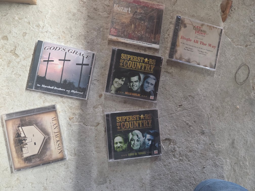 CD's, Assorted country and gospel