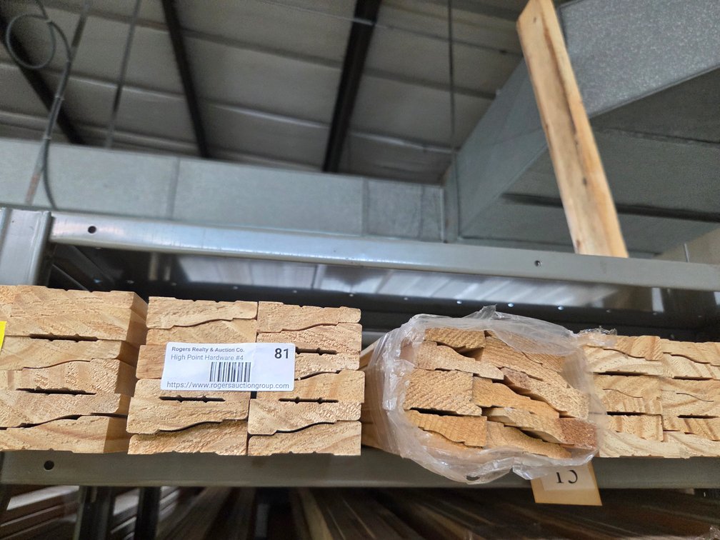 Moulding   156 pc.