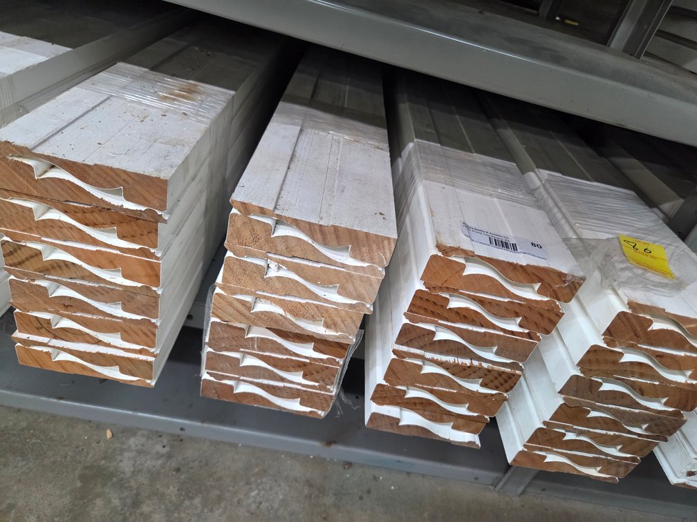 Moulding   72 pc.