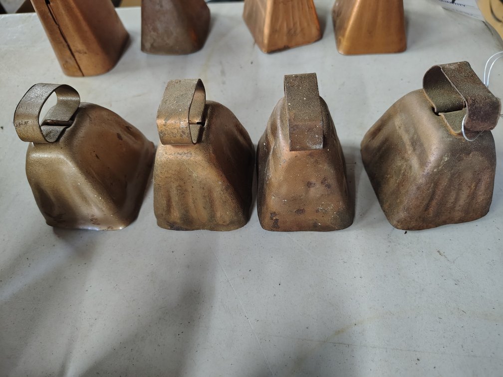 4 metal cow bells