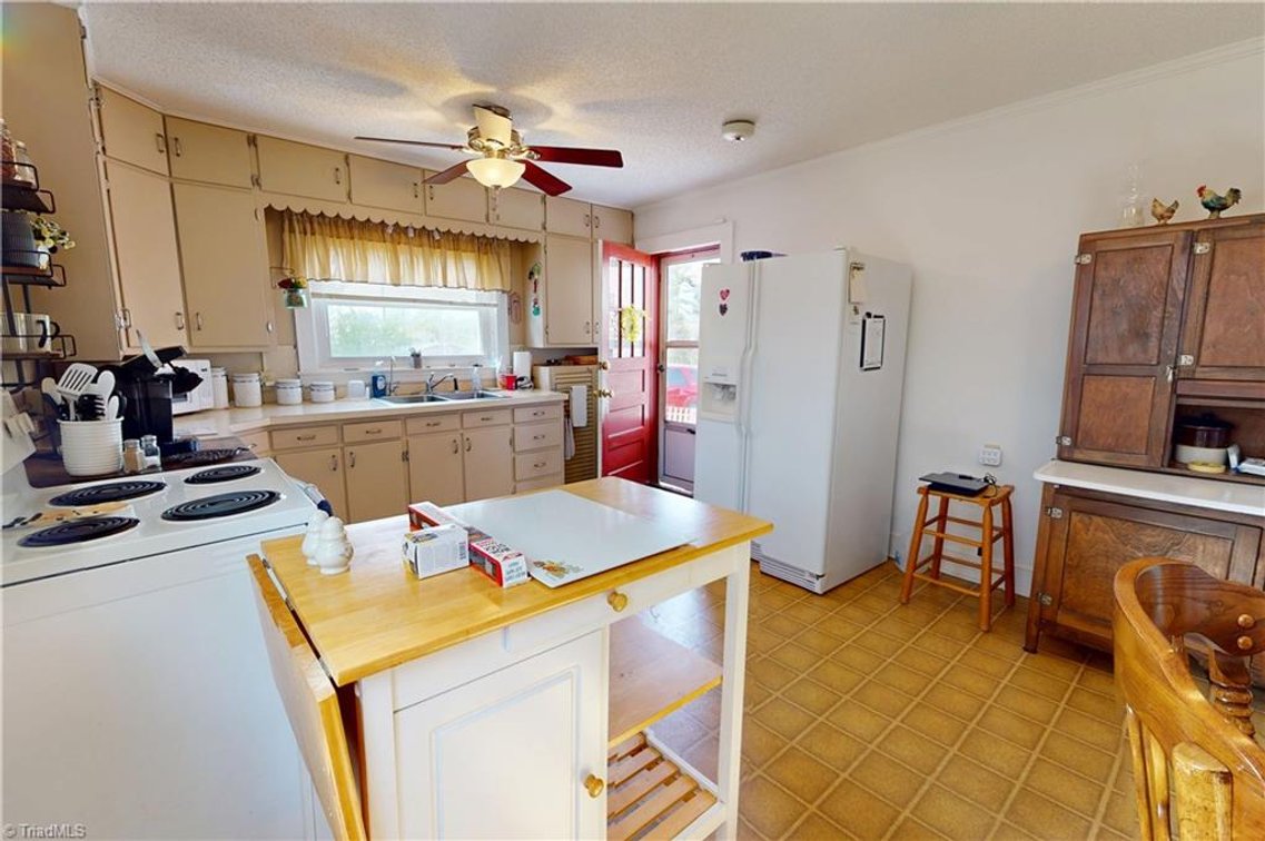 Image for Home for Sale, Mount Airy, NC - 141 New Street