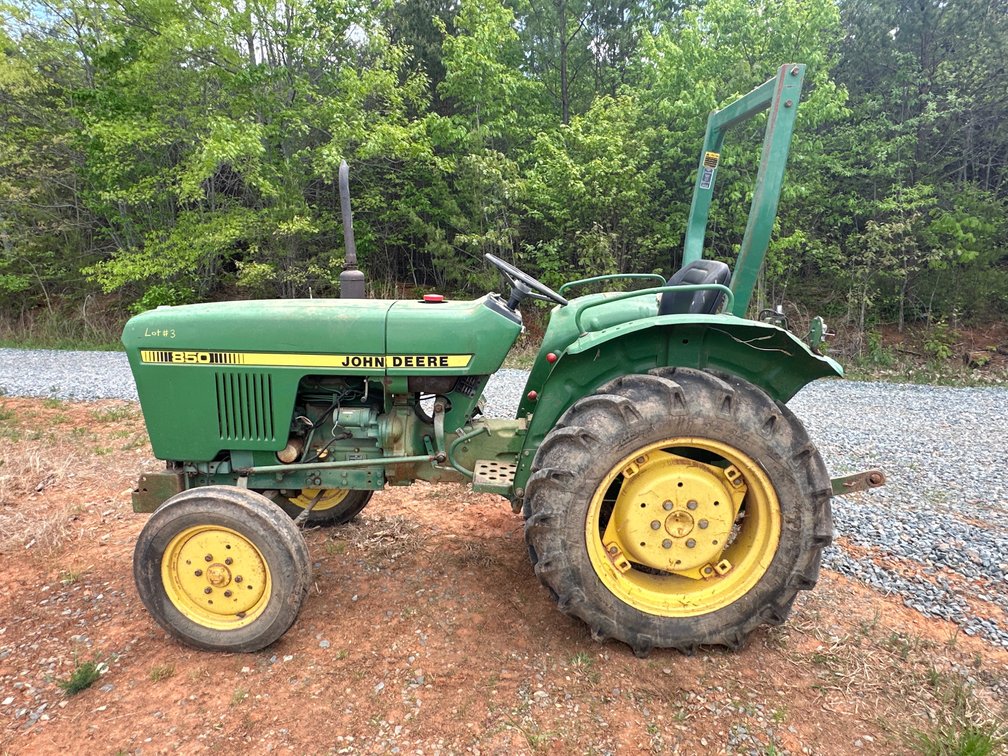 Image for Farm Equipment Online Auction: Tractors & Implements