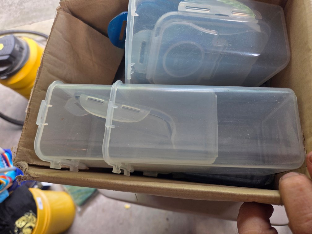 Bakeware, Plastic Storage Containers