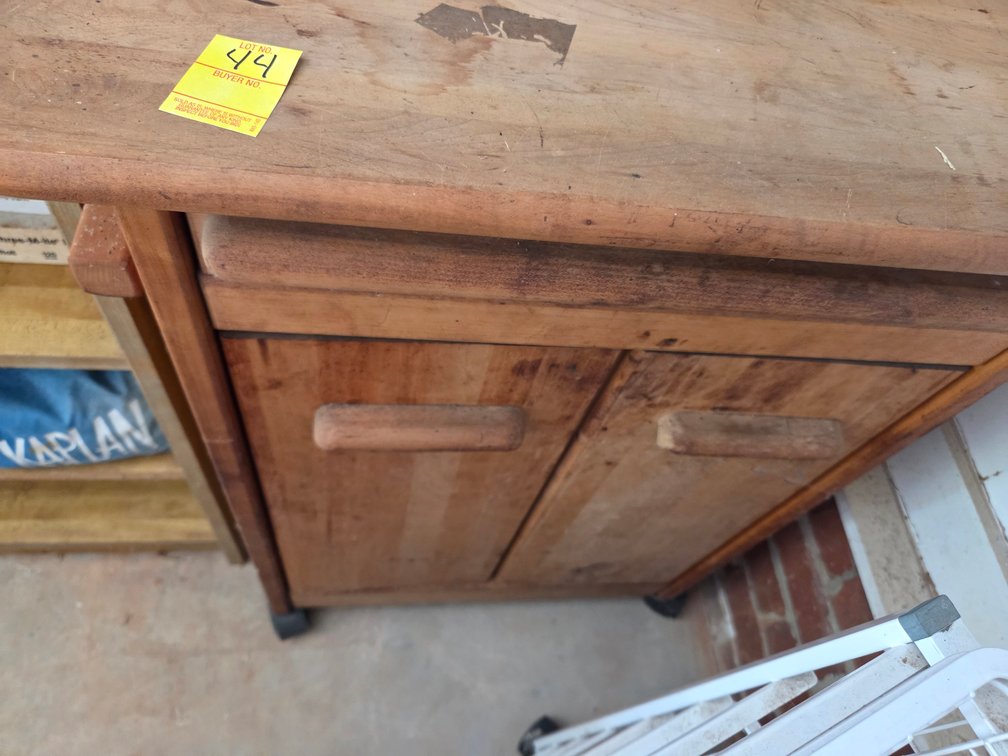 Wooden Bookshelf and Wooden Rolling Cabinet, Sand Paper
