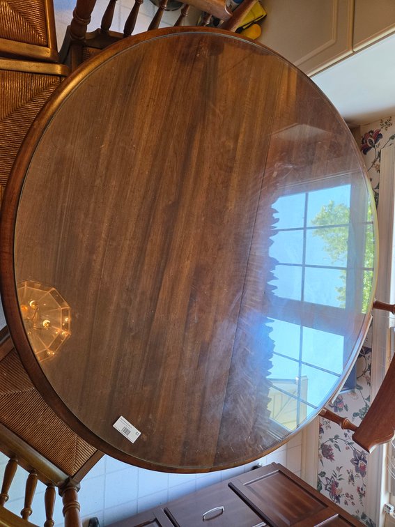 Kitchen Table with glass top and 5 chairs