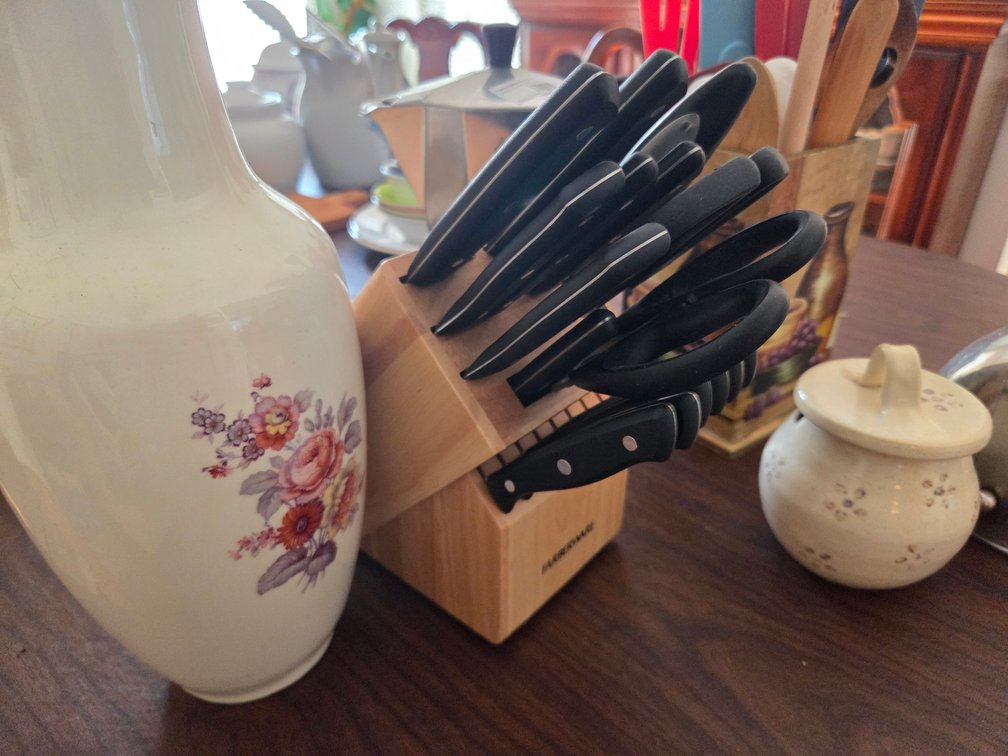 Kitchen Utensils, Vase, Knife Set, Sugar Bowl