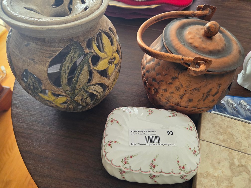 Assorted Vases and Decorative Dishes, Wine Lovers Gift Set