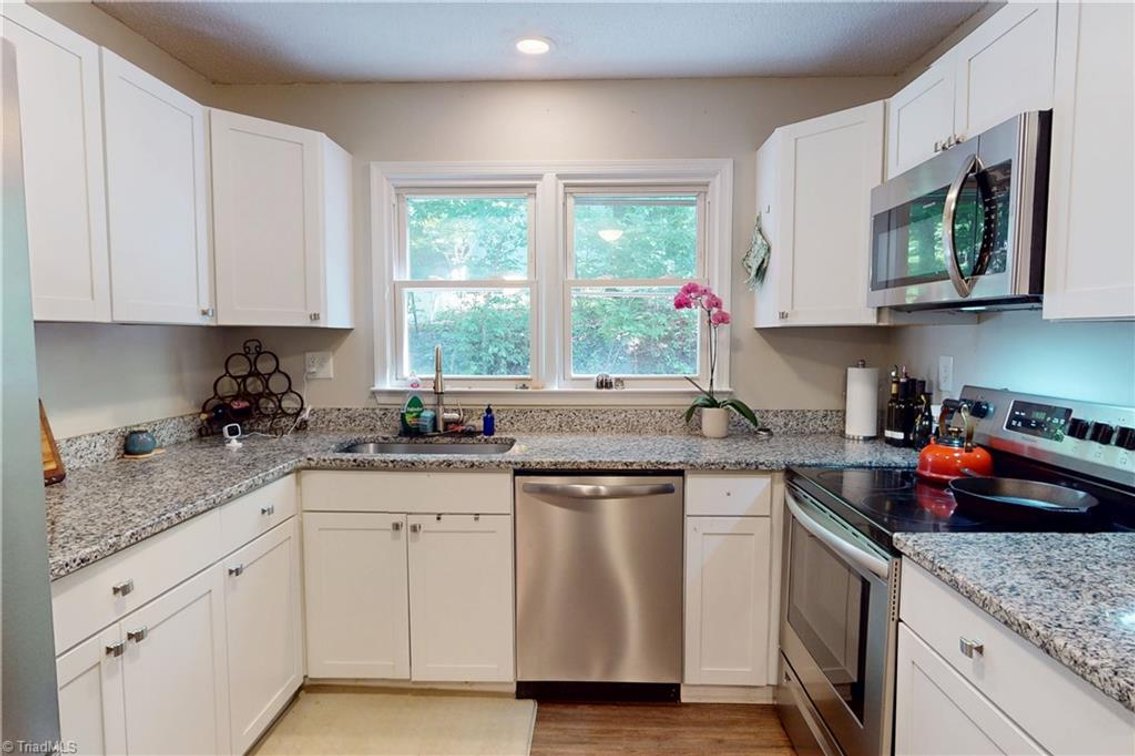 Image for Home For Sale in Pfafftown - 5308 Westrock Drive