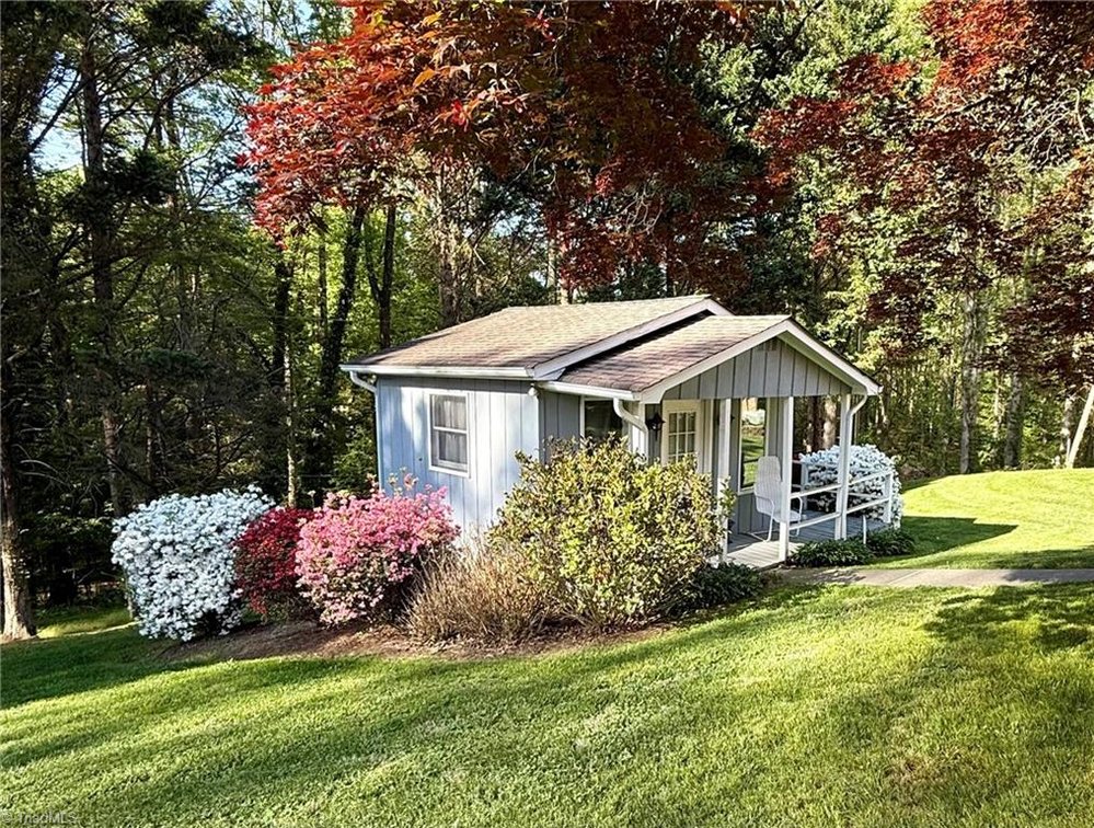 Image for Home For Sale in Mount Airy - 321 Pineview Drive