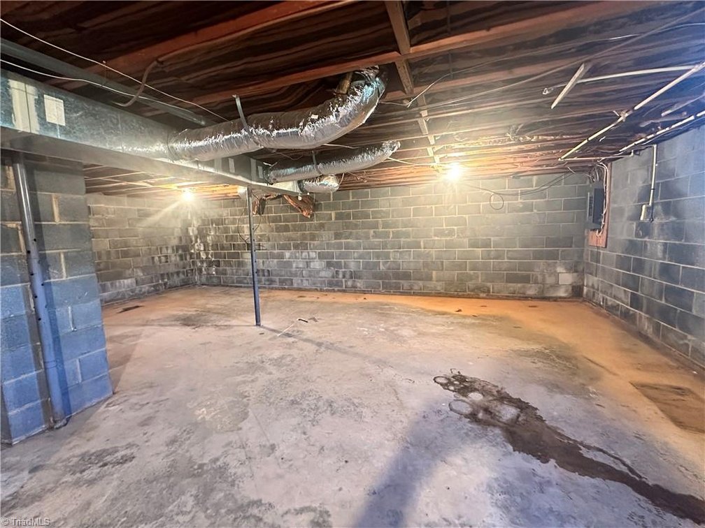 Image for Home For Sale in Cana, Virginia - 87 Oak Ridge Road