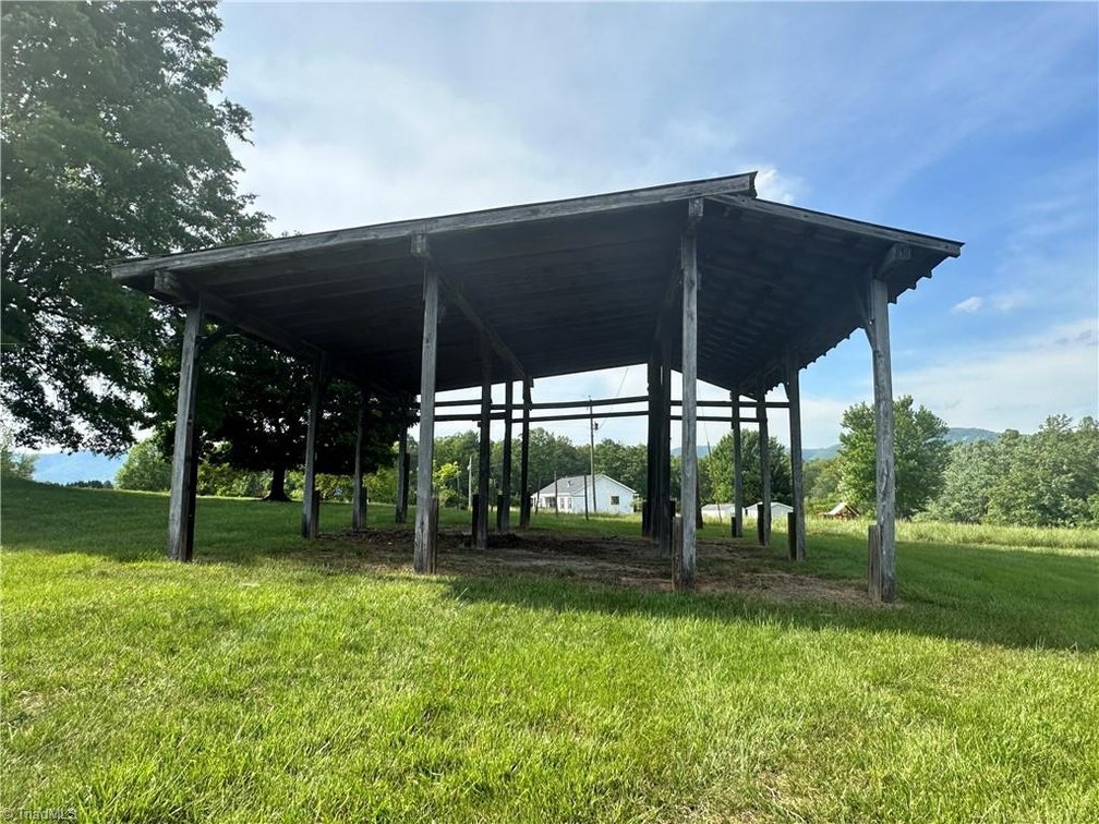 Image for Home For Sale in Cana, Virginia - 87 Oak Ridge Road