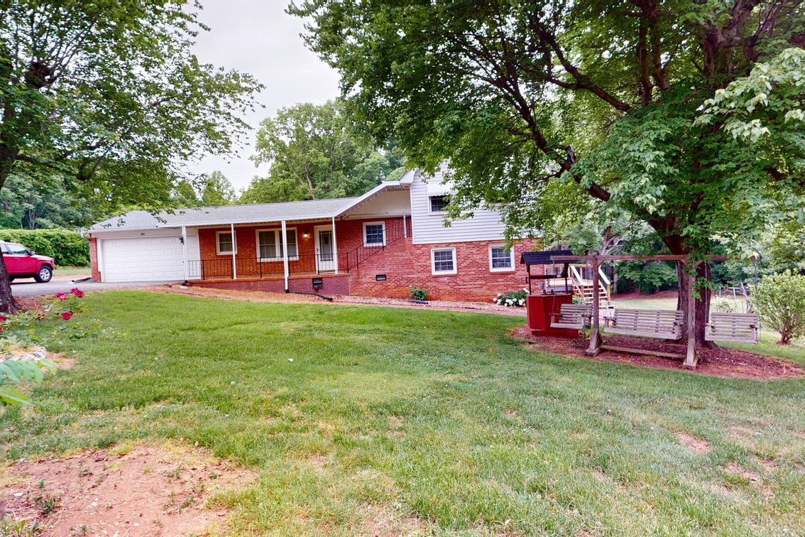 Image for Home For Sale in Dobson - 260 Buck Ford Road