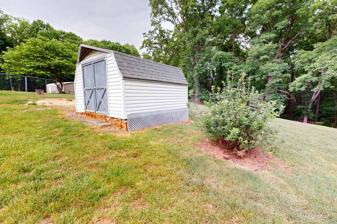 Image for Home For Sale in Dobson - 260 Buck Ford Road