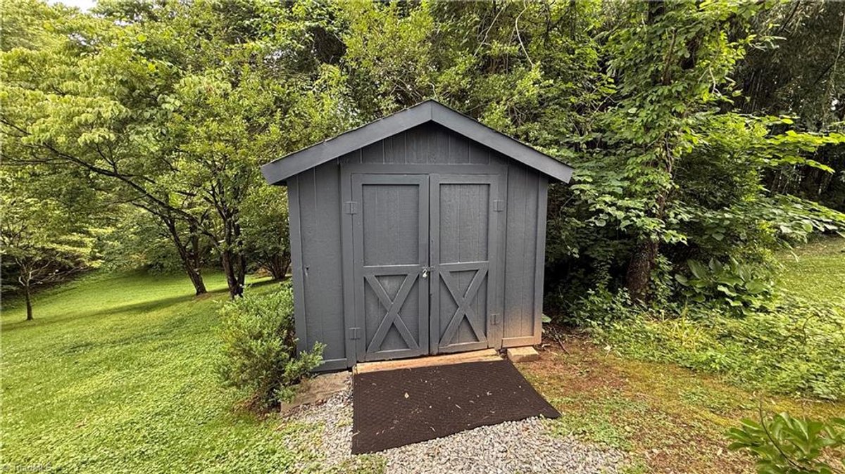 Image for Home For Sale in Mount Airy - 163 Florida Avenue