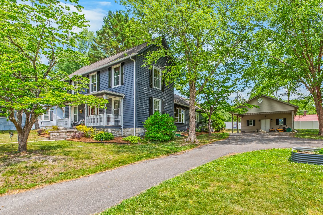 Image for Home For Sale in Mount Airy - 123 Worth Street