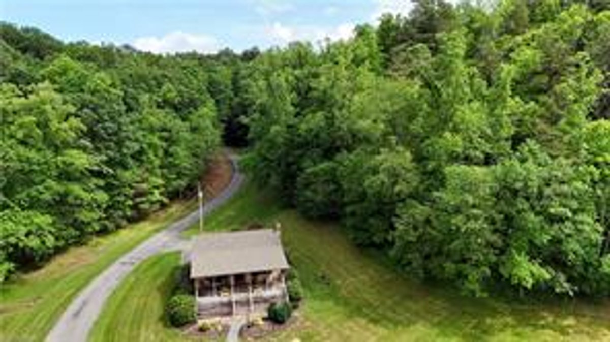 Image for Home For Sale in Low Gap - 272 Baldwin Drive