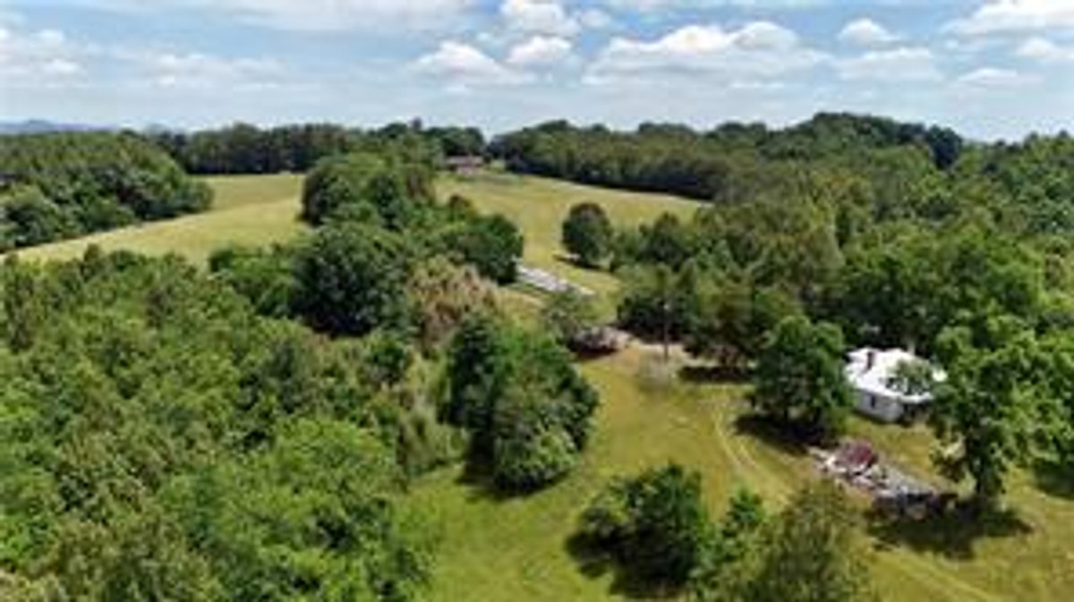 Image for Home For Sale in Claudville VA - 975 Cox Ridge