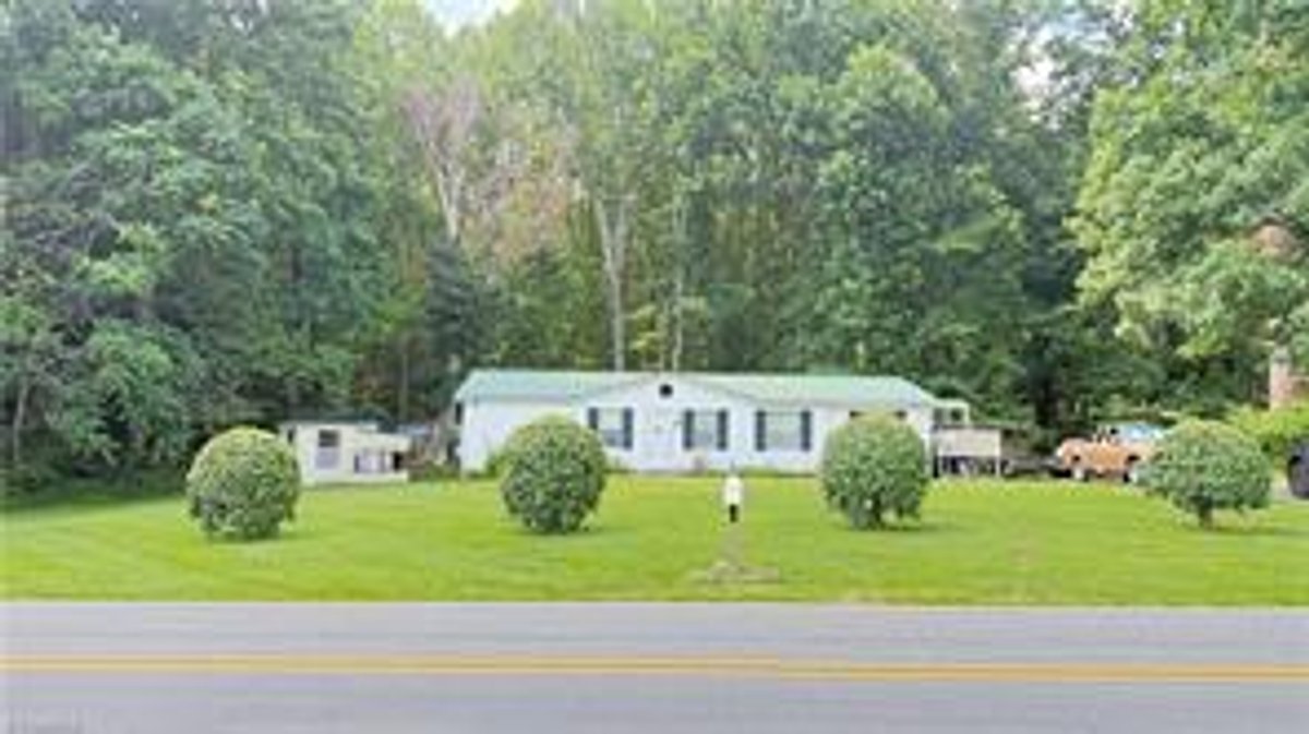 Image for Home For Sale in Dobson - 3634 Rockford Road