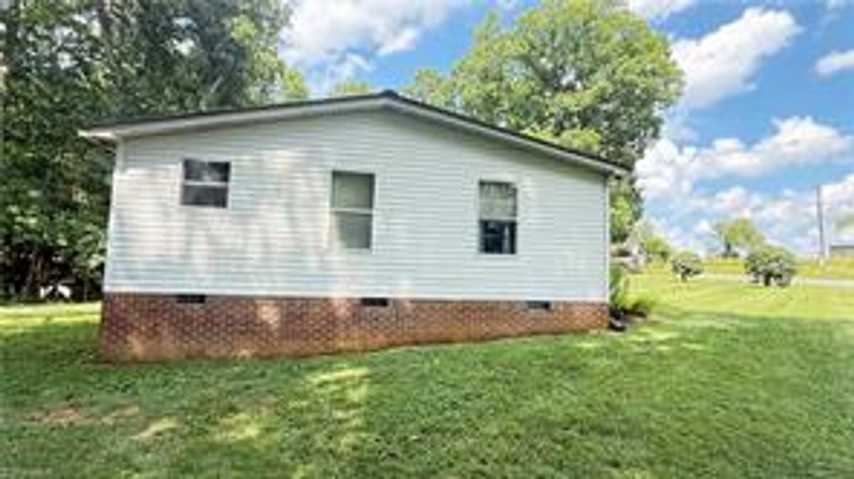 Image for Home For Sale in Dobson - 3634 Rockford Road