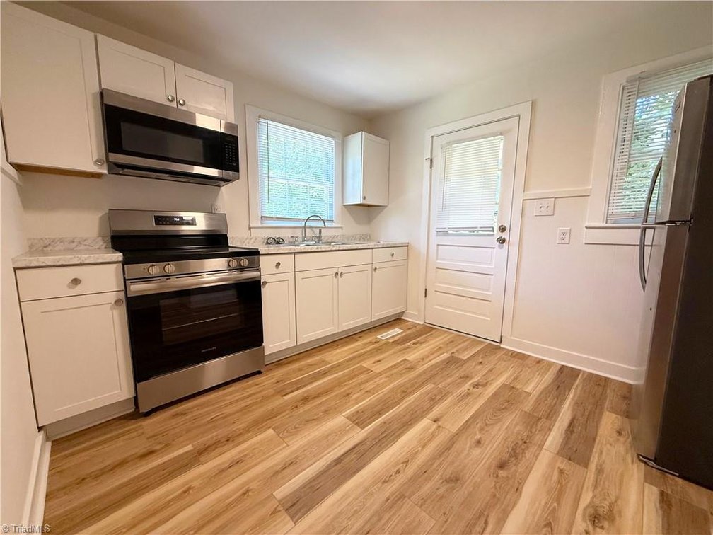 Image for Home For Sale in Winston Salem - 2604 Lyndhurst Avenue