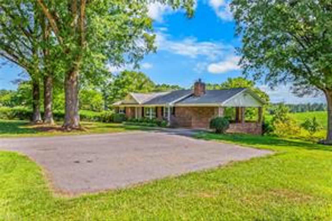 Image for Home For Sale in Dobson - 3323 Rockford Road