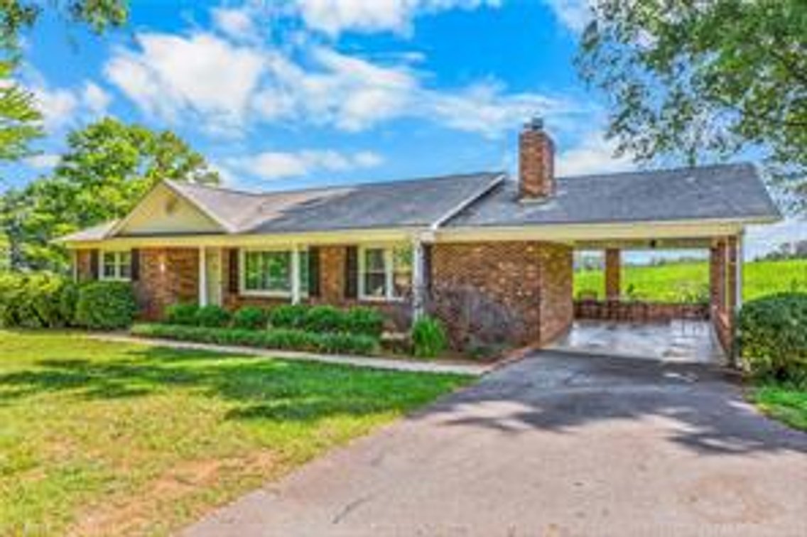 Image for Home For Sale in Dobson - 3323 Rockford Road