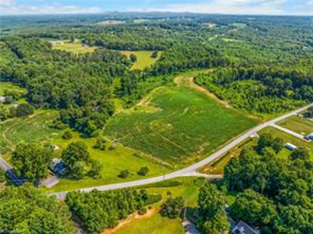 Image for Home For Sale in Dobson - 3323 Rockford Road