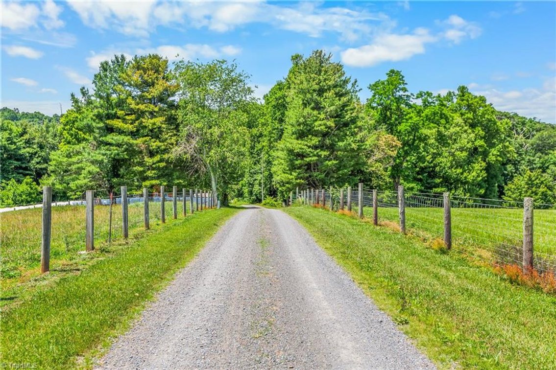 Image for Home For Sale in Fancy Gap - 271 Eby Lane