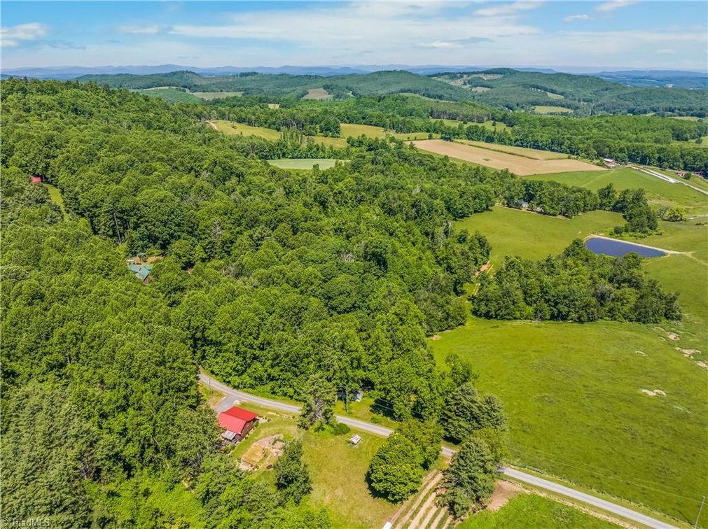 Image for Home For Sale in Fancy Gap - 271 Eby Lane
