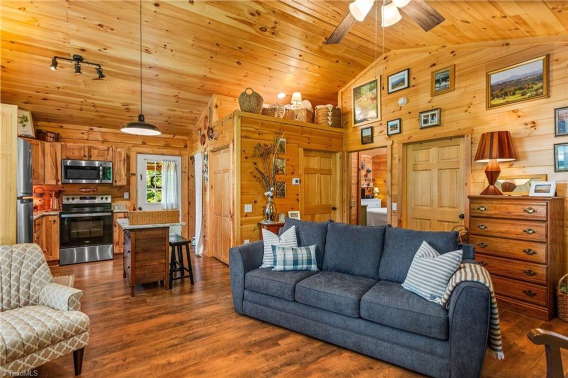 Image for Home For Sale in Fancy Gap - 271 Eby Lane