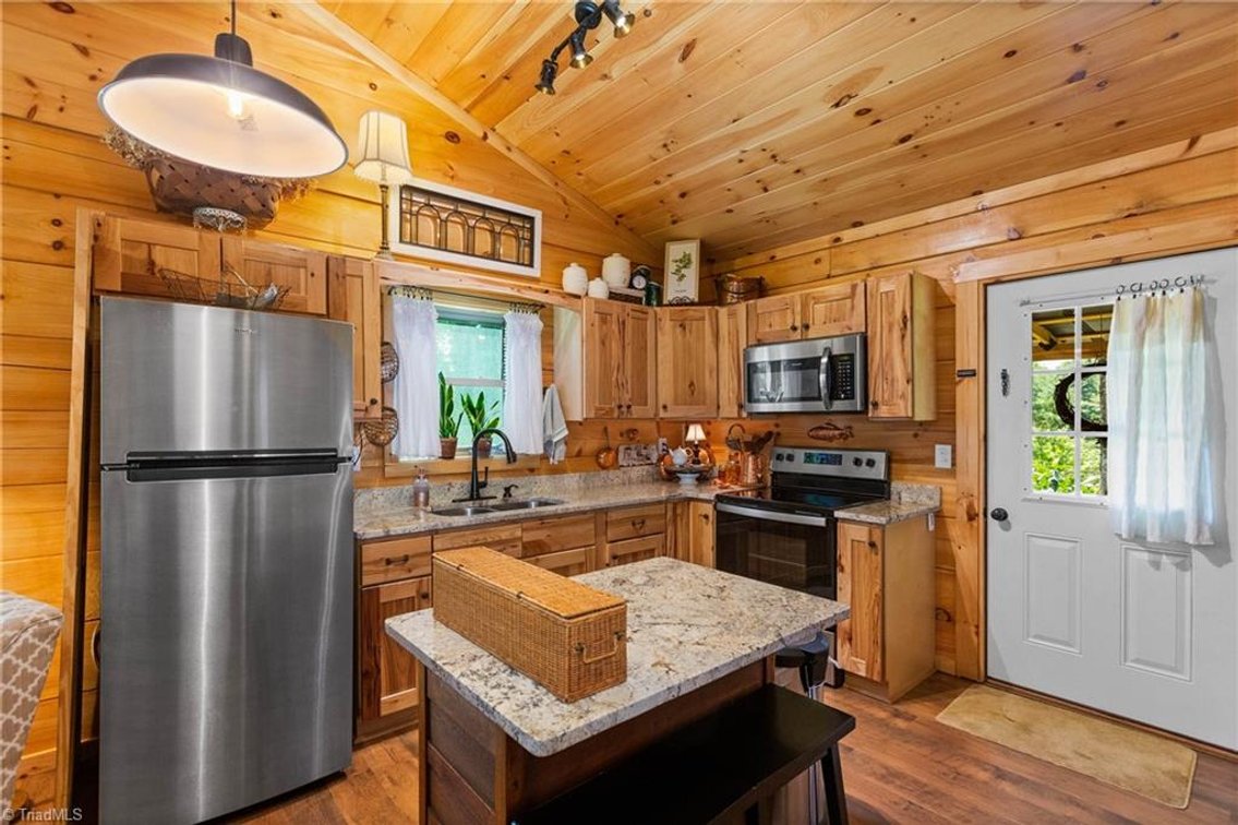 Image for Home For Sale in Fancy Gap - 271 Eby Lane
