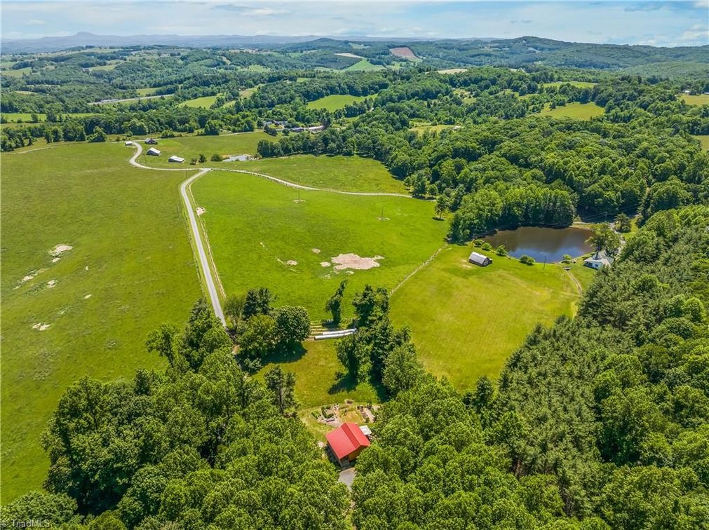 Image for Home For Sale in Fancy Gap - 271 Eby Lane