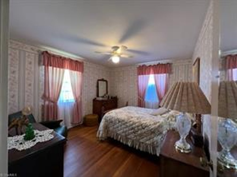 Image for Home For Sale in Mount Airy - 4445 E Pine Street