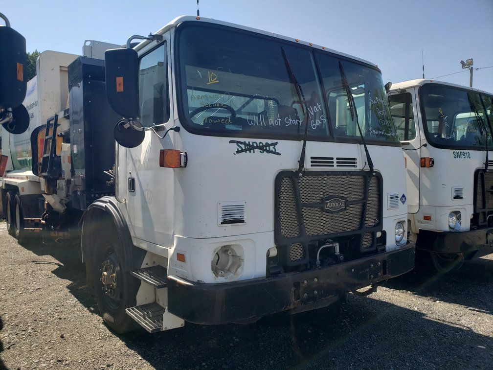 2017 AUTOCAR ACX64 AUTOMATED REFUSE TRUCK
