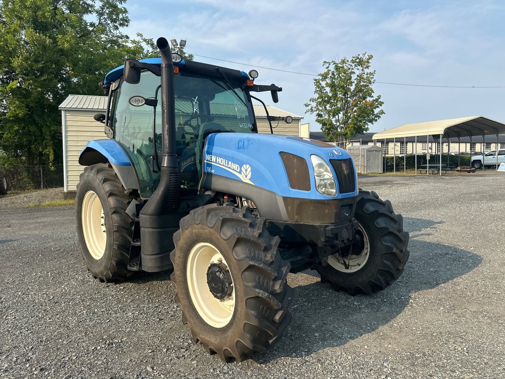 2014 NEW HOLLAND T-6 155 TRACTOR